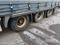 Krone Curtainsider Mega