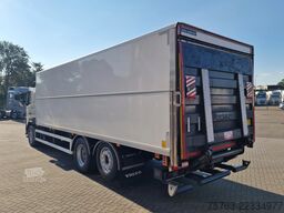 Volvo FM 330 6x2*4 - Box with lifting roof - Loadlift...