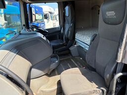 DAF XF 510 RHD 6 x 2  SCC Toplights