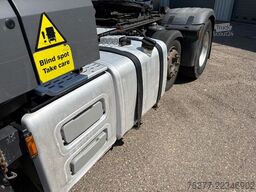 DAF XF 510 RHD 6 x 2  SCC Toplights