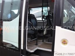 Iveco DAILY / A65C18/  Airco / Automatic / Lift