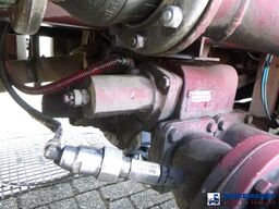 Renault Premium 320 4x2 fuel tank 13.5 / 3 comp