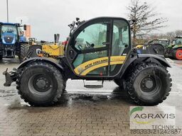 New Holland TH 7.42 PLUS