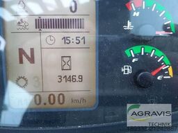 New Holland TH 7.42 PLUS