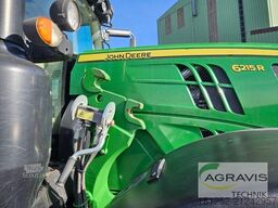 John Deere 6215 R