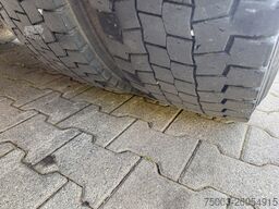 Scania R380 6X2*4 Kipper mit Kran HIAB 220