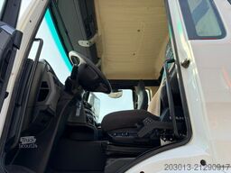 MAN 26.440 6x6 Abrollkipper Hiab Multilift