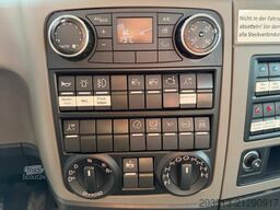 MAN 26.440 6x6 Abrollkipper Hiab Multilift