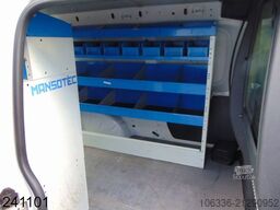 VOLKSWAGEN Caddy Maxi 2.0 TDI -KLIMA-Regaleinbau-HFT-