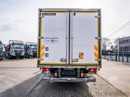 RENAULT D10 210 DXI +CARRIER MONO+DHOLLANDIA