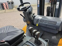 Jungheinrich DFG435 Diesel, 3.5t Capacity, Triplex 4550mm, Free