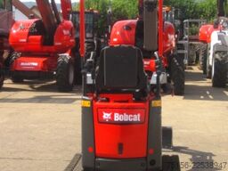 Bobcat E 10 * 2x Löffel * * Verstellfahrwerk *