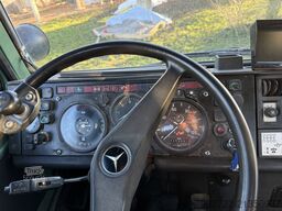 Mercedes-Benz Unimog U 1000 U424