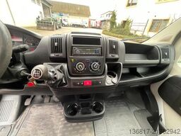 FIAT Ducato Maxi Pritsche DOKA 2.3 Multijet 130 TÜV