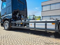 MERCEDES-BENZ Actros 2553 | Retarder | Lenkachse | 6E
