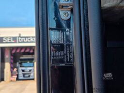 MERCEDES-BENZ Actros 2553 | Retarder | Lenkachse | 6E