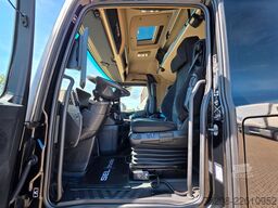 MERCEDES-BENZ Actros 2553 | Retarder | Lenkachse | 6E