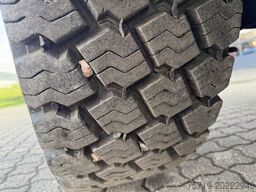 Mercedes-Benz U-20 4x4 Kipper