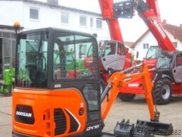DOOSAN DX 19 3x Löffel (baugleich Bobcat E19)