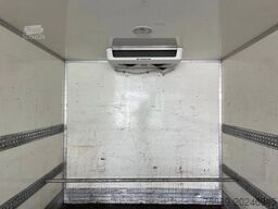 MAN TGL 12.220 Cool truck. Thermo King V300