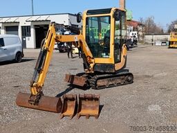 Yanmar SV18 - with 3 buckets