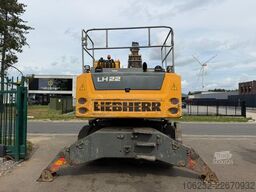 LIEBHERR LH 22 OVERSLAGKRAAN / MATERIAL HANDLER / UMSCHL...