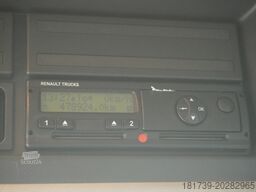 Renault D19 WIDE / Lamberet refrigerator Multite