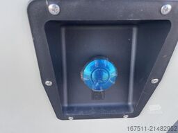 Cummins 220 kVA
