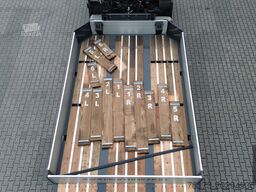 Meusburger 3-Achs-Tele-Semi mit 1 Paar Radmulden