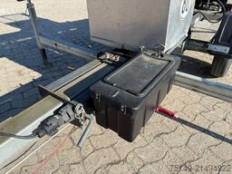 Böcker HD 18, Bauaufzug, 18m, 250kg, Honda-Motor