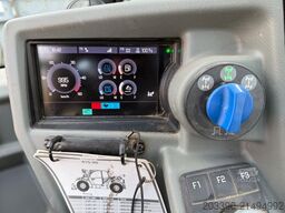 KRAMER KT357 / 1.767 H / 100 KW / Schaufel + Gabel