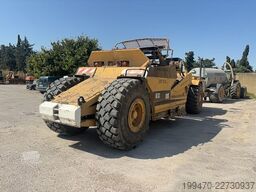Caterpillar 613C