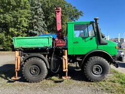 Mercedes-Benz UNIMOG 1000