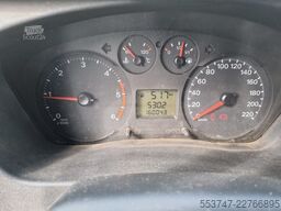 Ford Transit L758