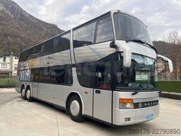 Setra S328