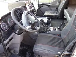 Renault Premium 420 TREKKER,MANUAL GEARBOX