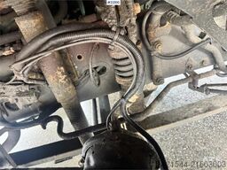 Volvo FL250 4x2 box truck – full side opening WATCH VIDE