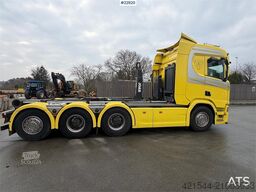 Scania R580 8X4X4 4-axle hook truck, V8 engine, full air