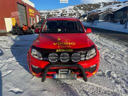 Volkswagen Amarok 4x4 tow truck w/ electric winch and two set