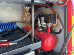 Volkswagen Amarok 4x4 tow truck w/ electric winch and two set