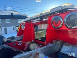 Volkswagen Amarok 4x4 tow truck w/ electric winch and two set