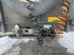 Broshuis E2190/27 3 axle semi-trailer w/ drive bridges