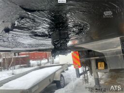 Broshuis E2190/27 3 axle semi-trailer w/ drive bridges