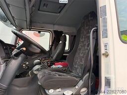 Mercedes-Benz Atego 1225 4x4, 6-seater with 10 t/m Hiab crane