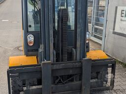 Jungheinrich DFG 435 s Triblex Freihubmast Seitensch.