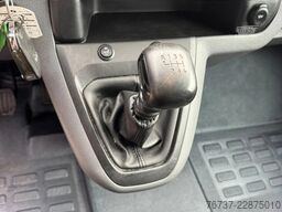 Toyota **PROACE-EURO6D-9SEATS**