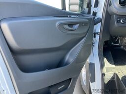 Mercedes-Benz Sprinter 319 CDI Kasten  LED Klima Sitzh.