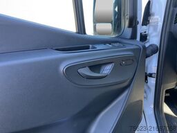 Mercedes-Benz Sprinter 319 CDI Kasten PRO L2H2 LED AHK Park Sitzh. Klima
