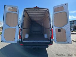 Mercedes-Benz Sprinter 315 CDI Kasten SELECT Extralang LED AHK Parkpaket
