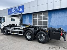 SCANIA P 450